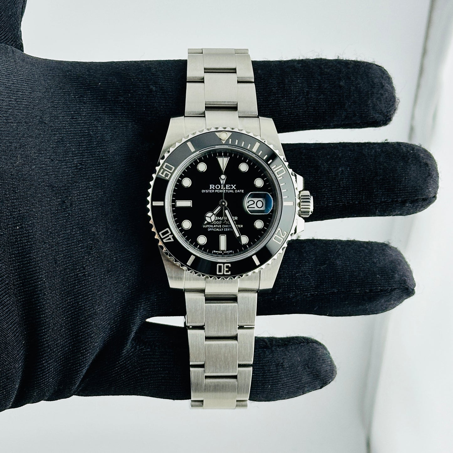 Rolex - Submariner Black Dial on Oyster Ref 116610LN